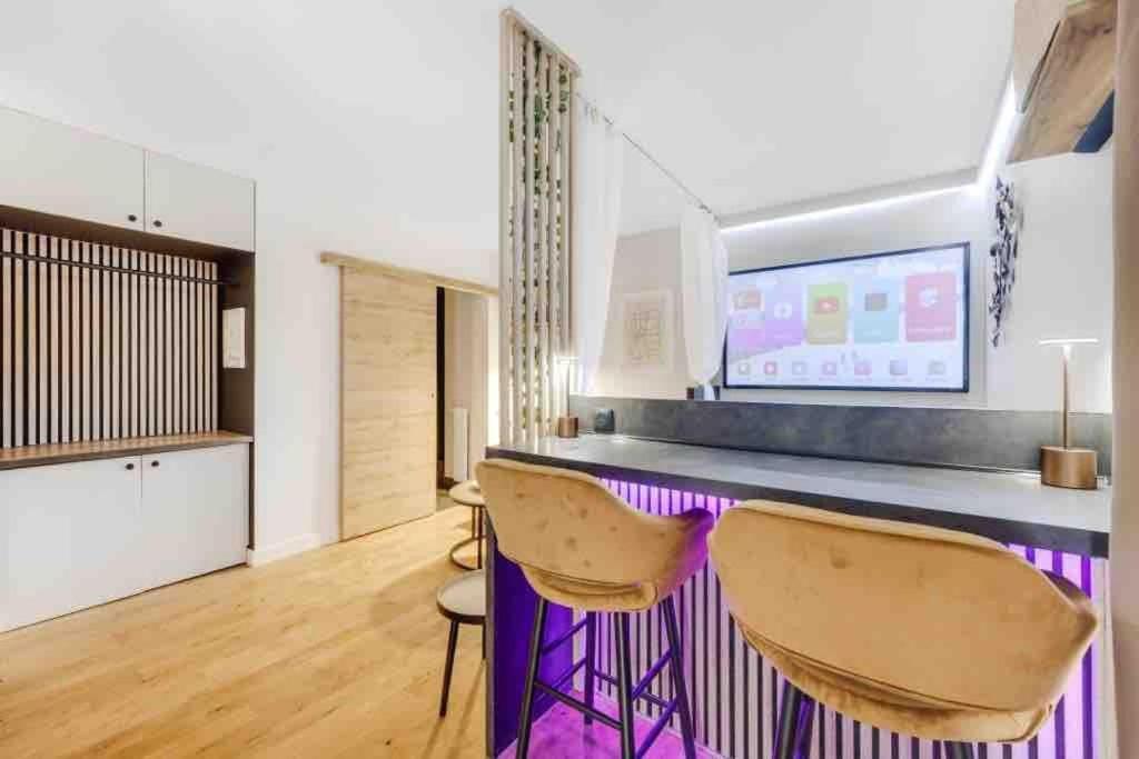 Appartement Panorama - A Seulement 15 Minutes Des Champs-Elysees Clichy Bagian luar foto
