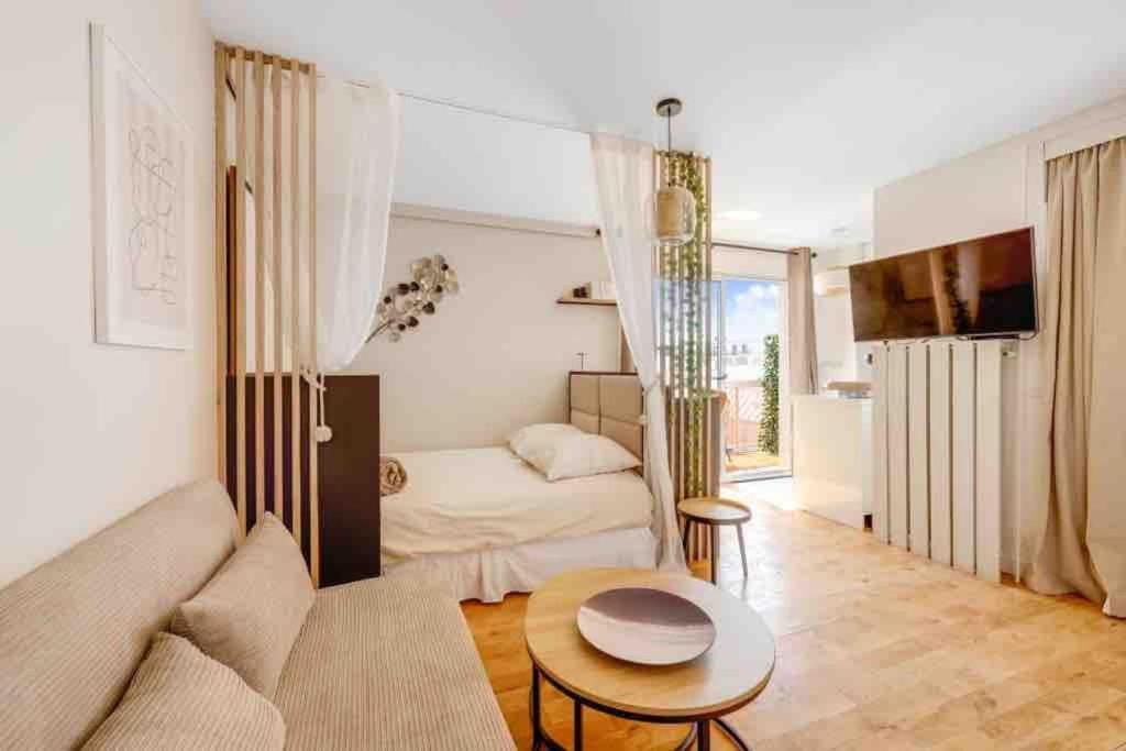Appartement Panorama - A Seulement 15 Minutes Des Champs-Elysees Clichy Bagian luar foto