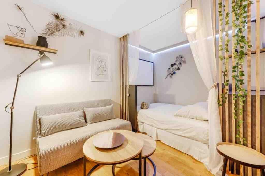 Appartement Panorama - A Seulement 15 Minutes Des Champs-Elysees Clichy Bagian luar foto